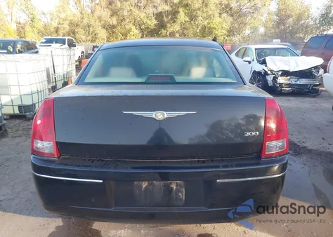 2006 Chrysler 300 из США, поврежденный, VIN 2C3KA43R16H281628